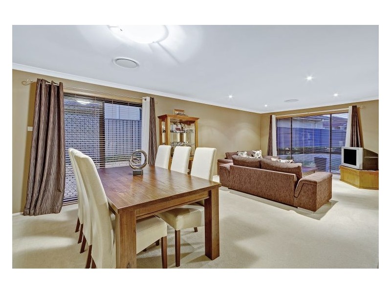 23 Oakleaf Avenue, Glenwood NSW 2768