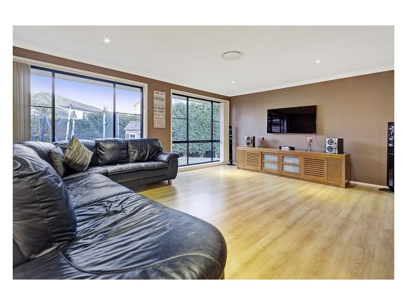 23 Oakleaf Avenue, Glenwood NSW 2768