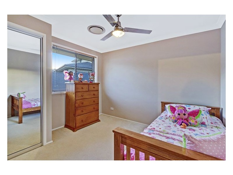 23 Oakleaf Avenue, Glenwood NSW 2768