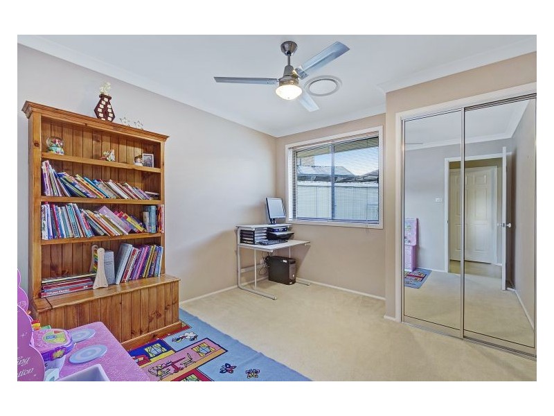 23 Oakleaf Avenue, Glenwood NSW 2768