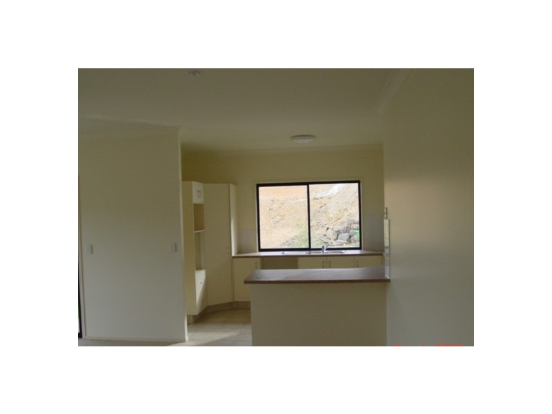 2 Tiarrna Cl, Burleigh Heads QLD 4220