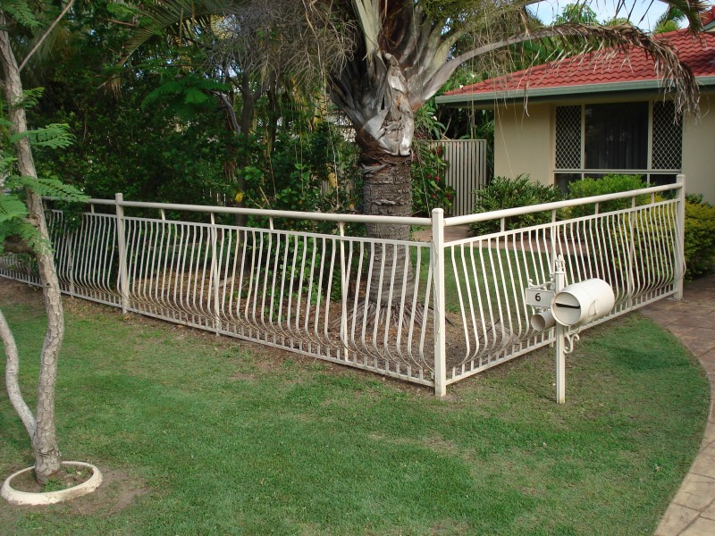 6 Northwestern Crt, Varsity Lakes QLD 4227