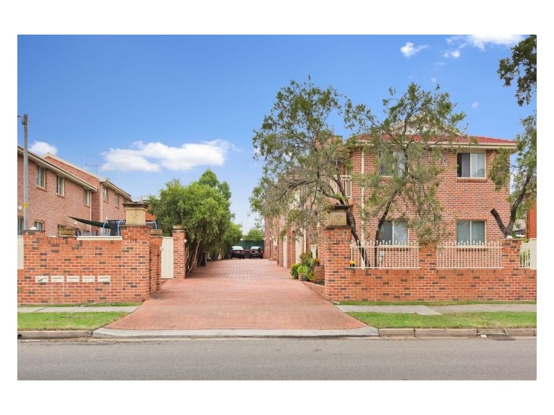 4/120-122 Kildare Road, Blacktown NSW 2148