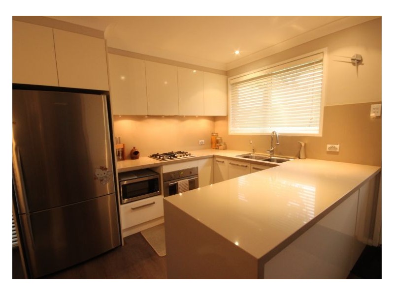 House 52 Coowarra Drive, St Clair NSW 2759