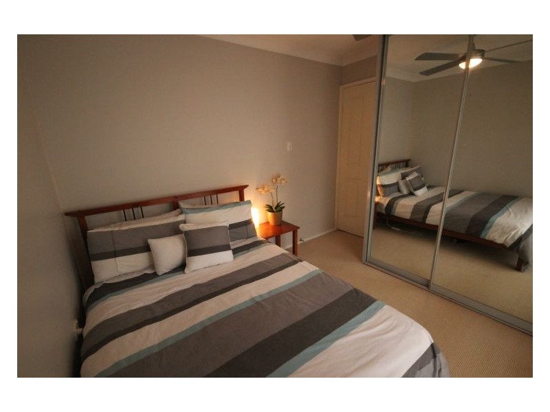 House 52 Coowarra Drive, St Clair NSW 2759