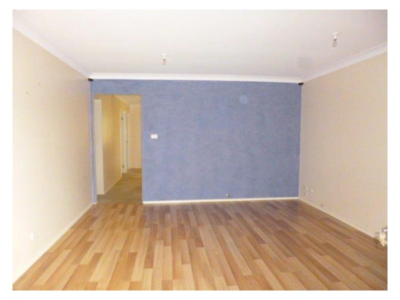 House 111 Sunflower Drive, Claremont Meadows NSW 2747