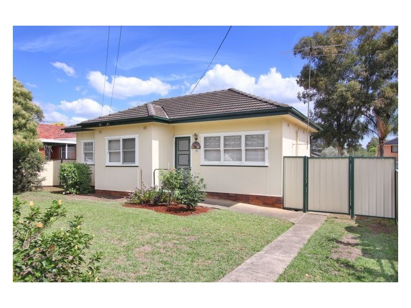 10 Kirkman Road, Blacktown NSW 2148