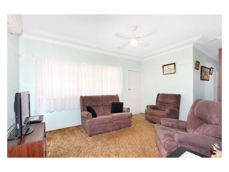 10 Kirkman Road, Blacktown NSW 2148