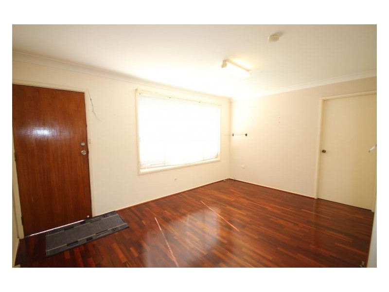 House 98 Johnson Avenue, Seven Hills NSW 2147