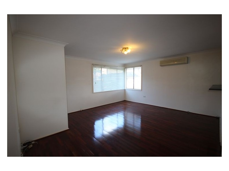 House 98 Johnson Avenue, Seven Hills NSW 2147