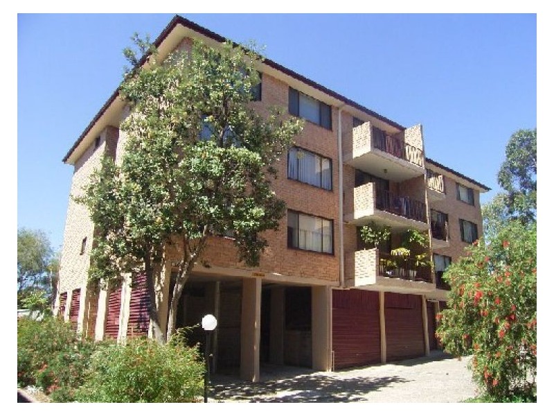 Unit 42/26 Mantaka Street, Blacktown NSW 2148