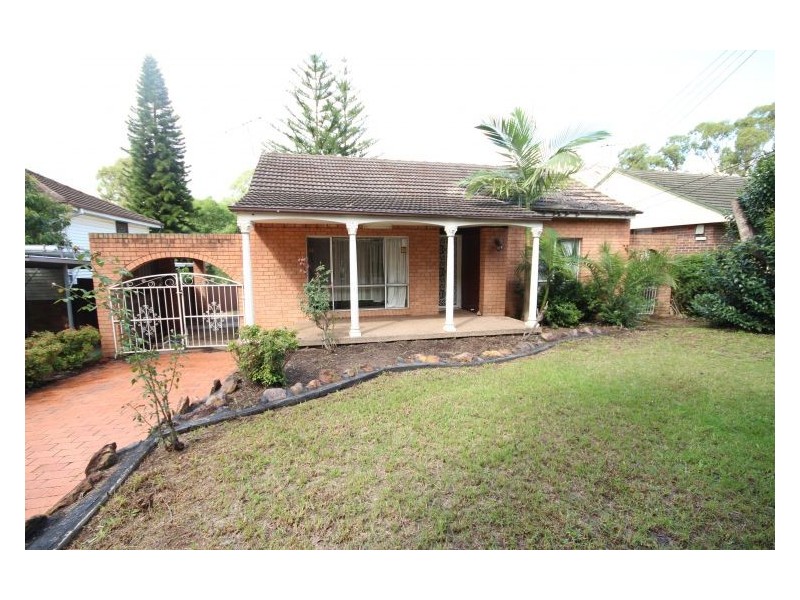 House 32 Gladys Crescent, Seven Hills NSW 2147