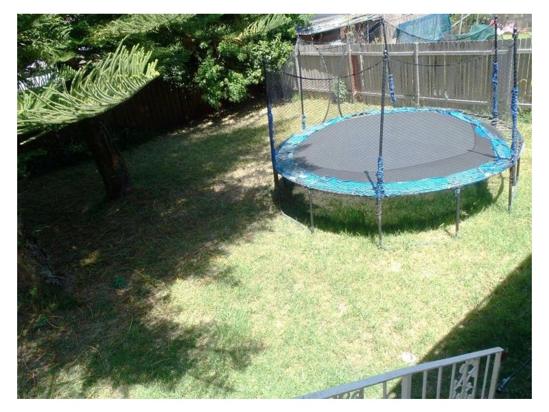 House 32 Gladys Crescent, Seven Hills NSW 2147