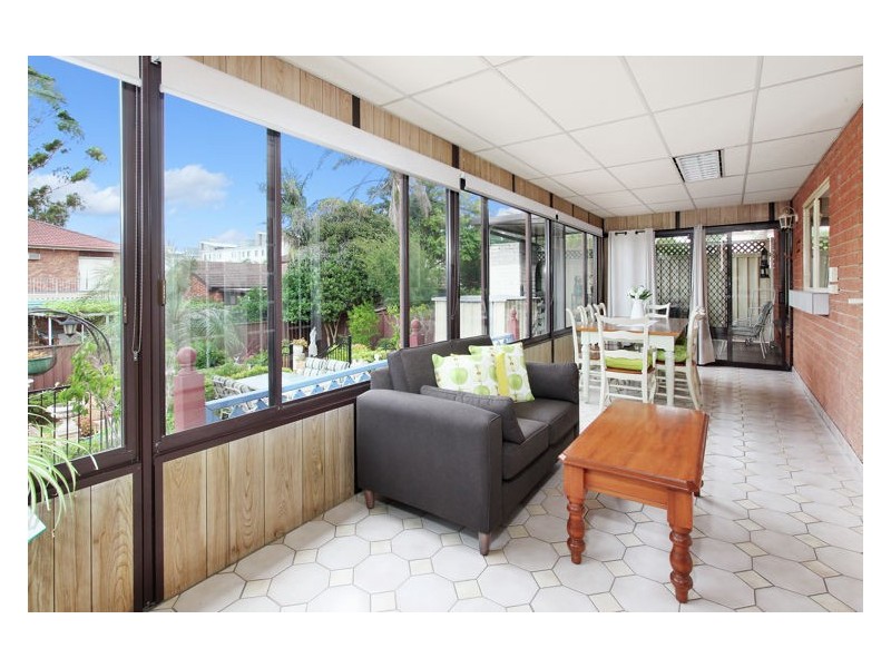 67 Cowley Crescent, Prospect NSW 2148