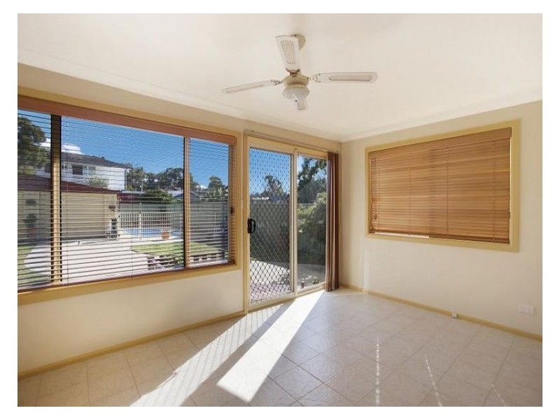 House 29 Melbourne Street, Oxley Park NSW 2760