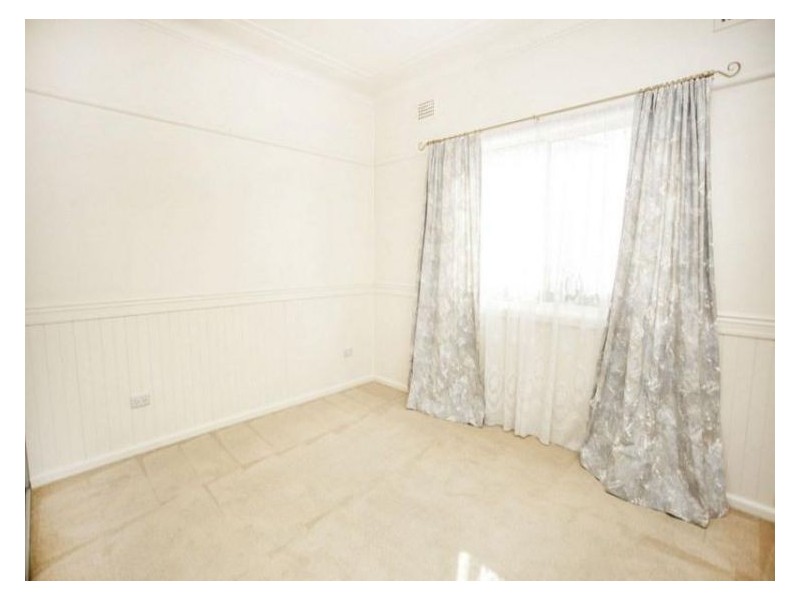 House 29 Melbourne Street, Oxley Park NSW 2760