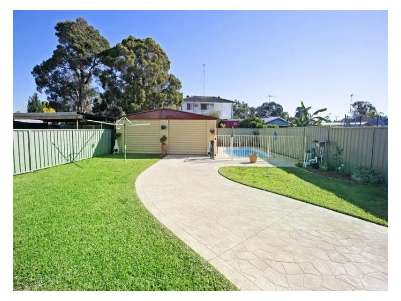 House 29 Melbourne Street, Oxley Park NSW 2760