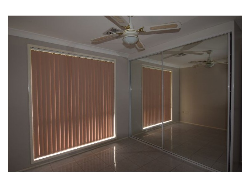 House 11 Rhonda Place, Plumpton NSW 2761