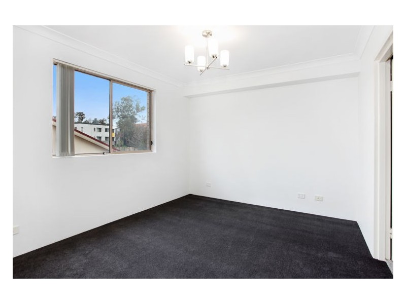 29/30-32 Fifth Avenue, Blacktown NSW 2148
