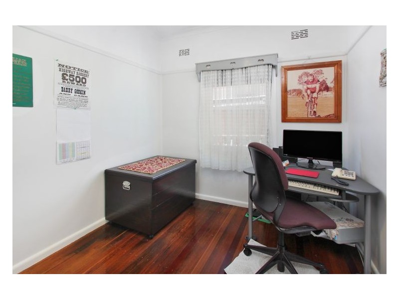 7 Dina Beth Avenue, Blacktown NSW 2148