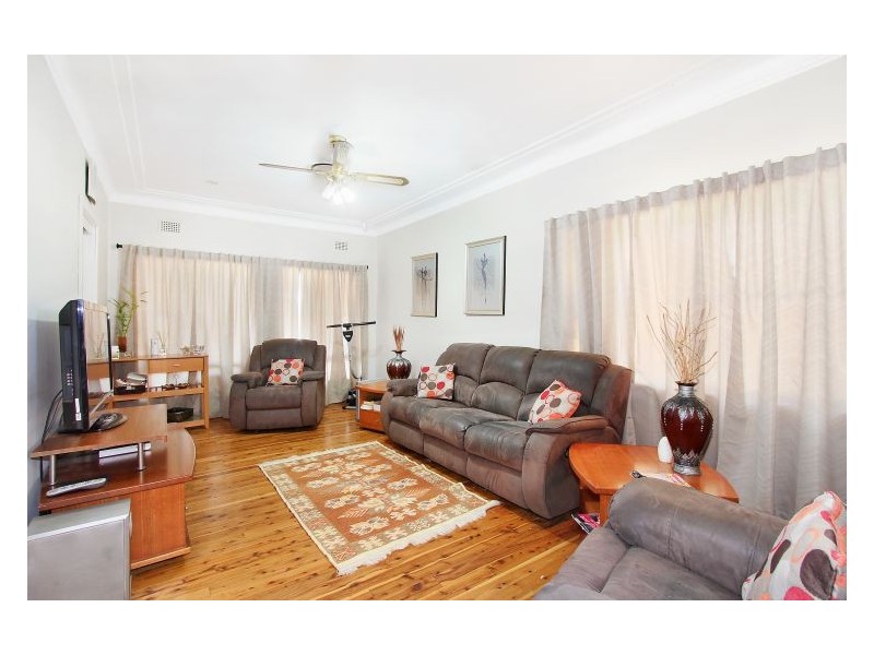 5 Valda Street, Blacktown NSW 2148