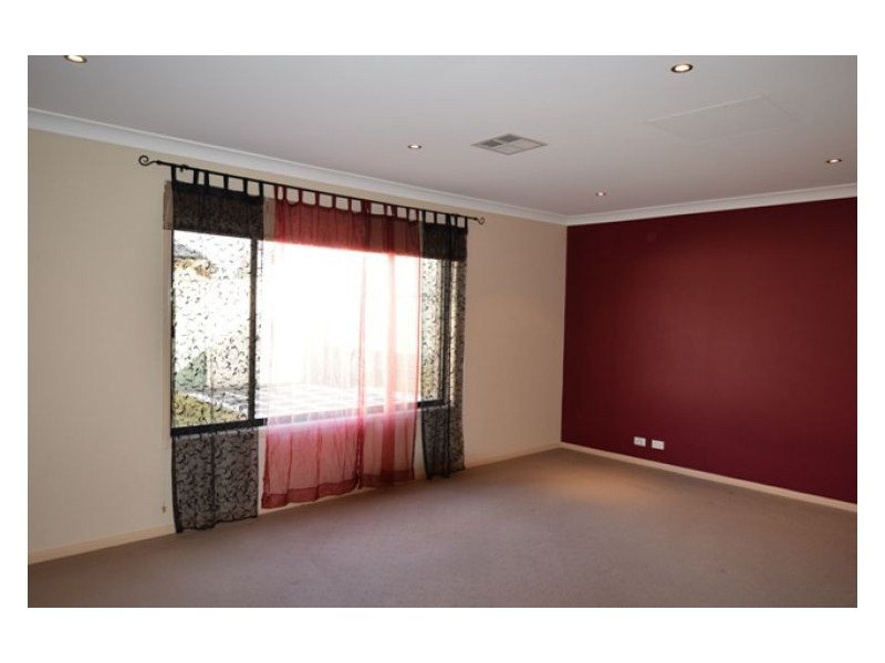 House 12 Damien Drive, Parklea NSW 2768