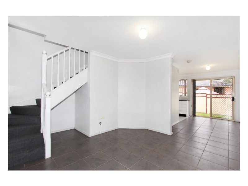 Townhouse 6/33 Doonside Crescent, Blacktown NSW 2148