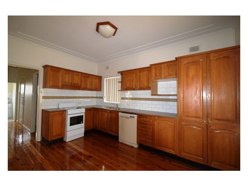 House 19 Vincent Street, Blacktown NSW 2148