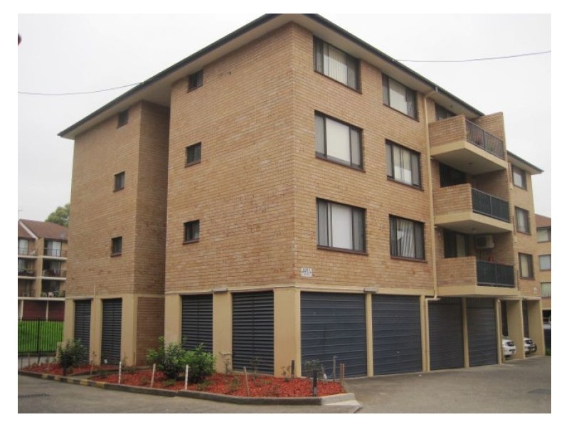 Unit 75/5 Griffiths Street, Blacktown NSW 2148