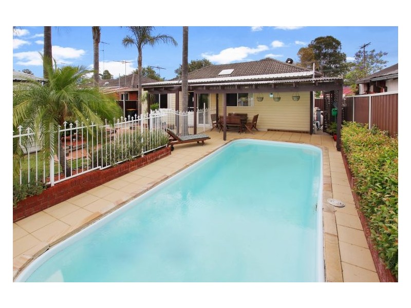 8 Taronga Street, Blacktown NSW 2148