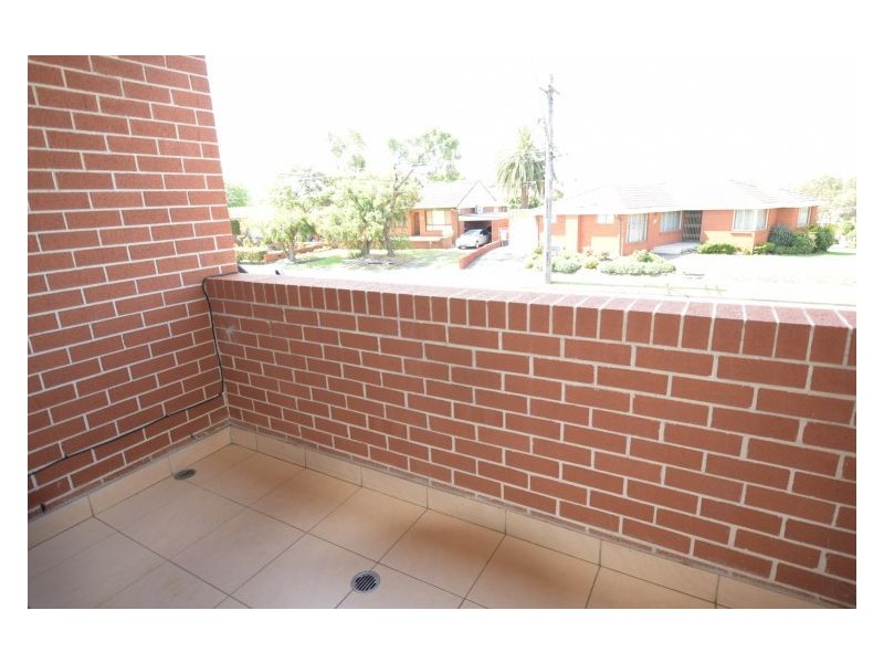 1/2 Lock Street, Blacktown NSW 2148