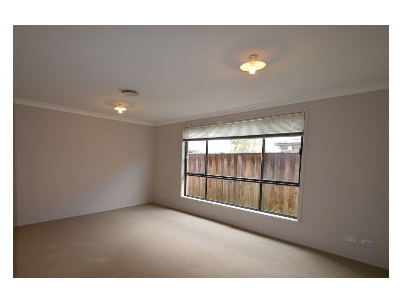 House 75 Trevor Toms Drive, Acacia Gardens NSW 2763