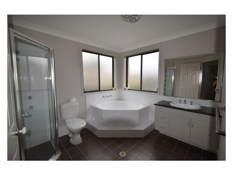 House 75 Trevor Toms Drive, Acacia Gardens NSW 2763