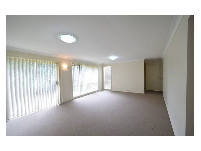 House 11 Bainton Place, Doonside NSW 2767