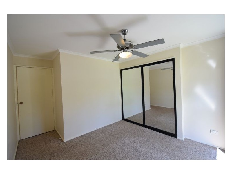 House 147 Banks Drive, St Clair NSW 2759