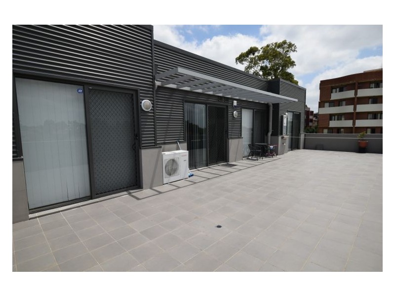 Unit 15/12-14 Clifton Street, Blacktown NSW 2148