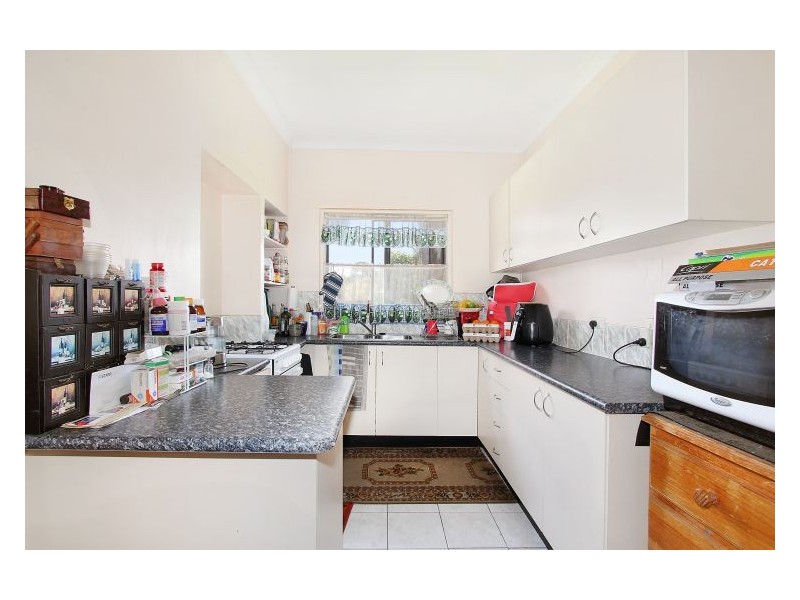 30 Dawn Drive, Seven Hills NSW 2147