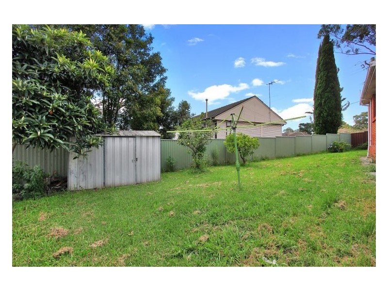 30 Dawn Drive, Seven Hills NSW 2147