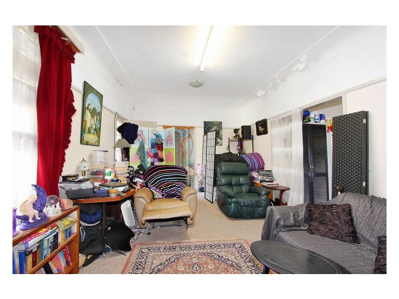 30 Dawn Drive, Seven Hills NSW 2147