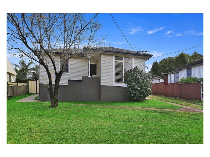 10 Dawn Drive, Seven Hills NSW 2147