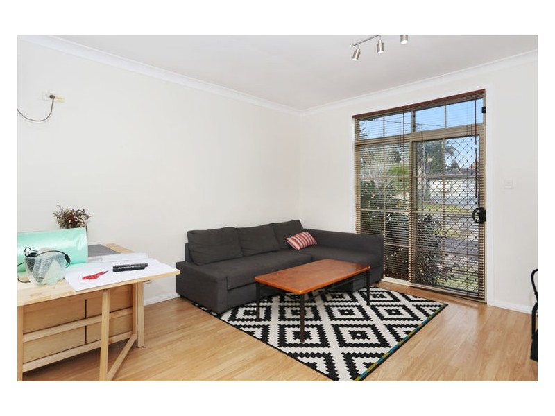 10 Dawn Drive, Seven Hills NSW 2147