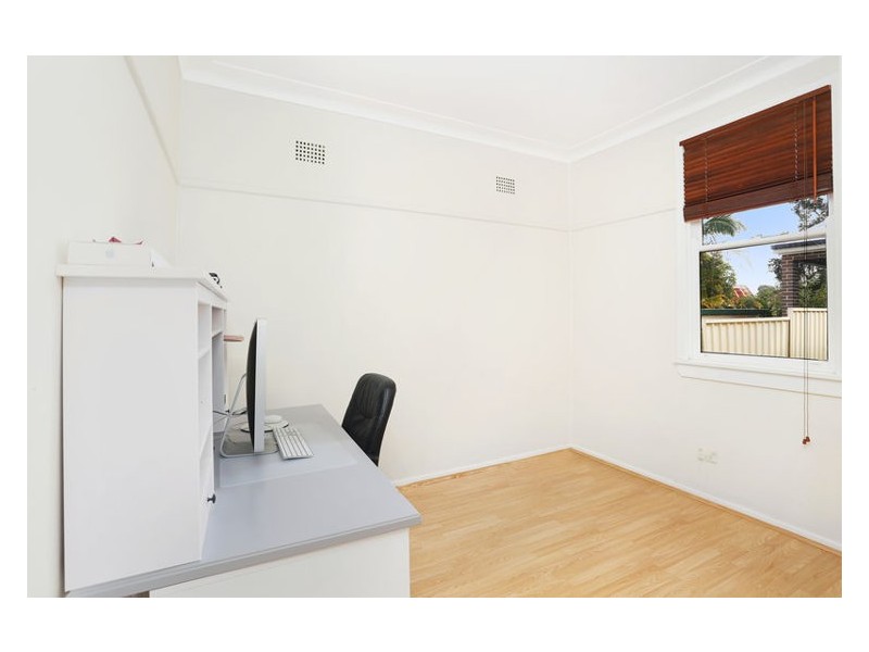 10 Dawn Drive, Seven Hills NSW 2147