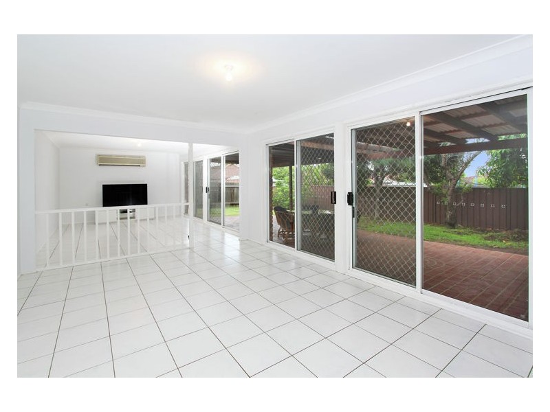 13 Shortland Place, Doonside NSW 2767