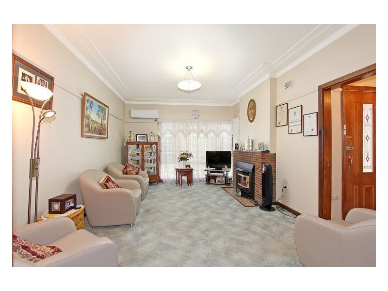 17 Booreea Street, Blacktown NSW 2148