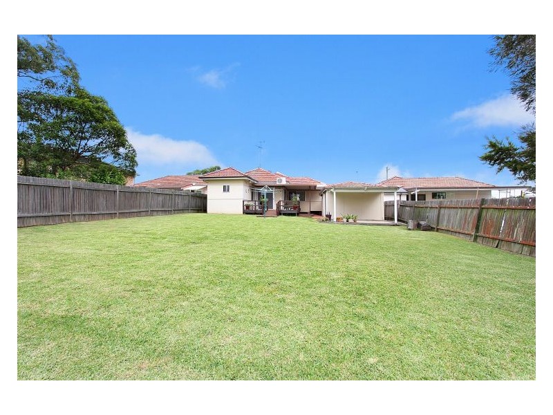 17 Booreea Street, Blacktown NSW 2148