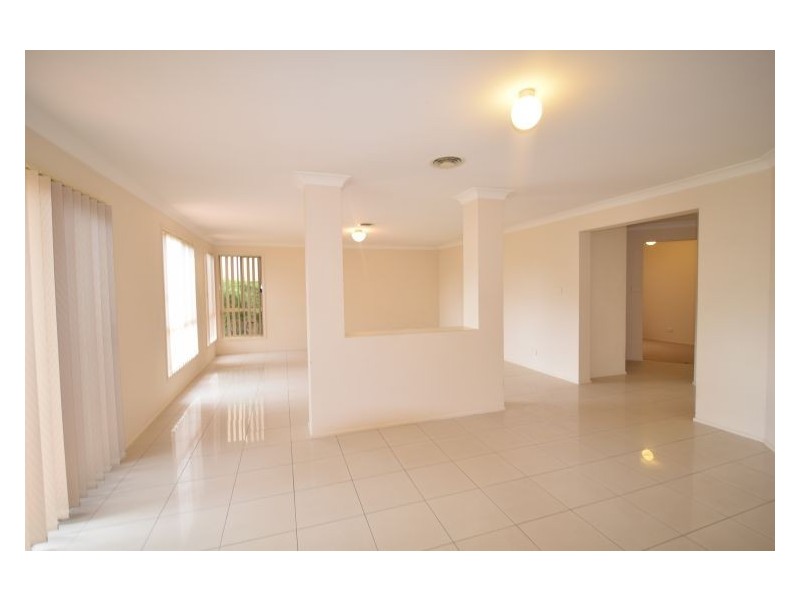 House 11 Benson Road, Beaumont Hills NSW 2155