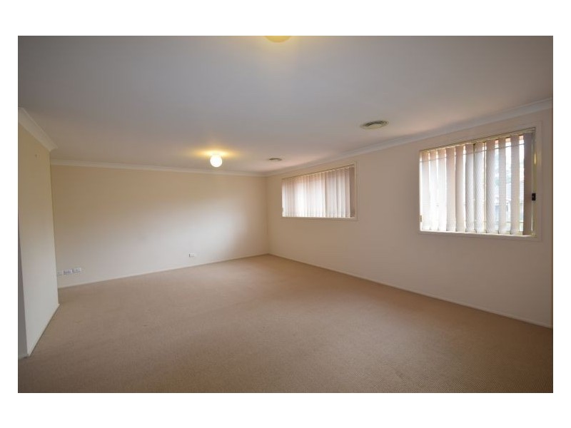 House 11 Benson Road, Beaumont Hills NSW 2155