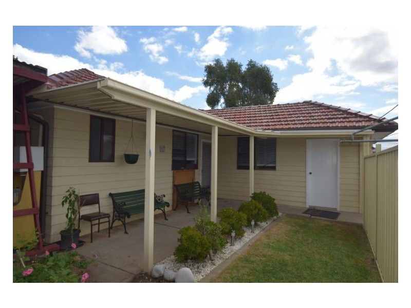 Granny Flat 22a Vesuvius Street, Seven Hills NSW 2147
