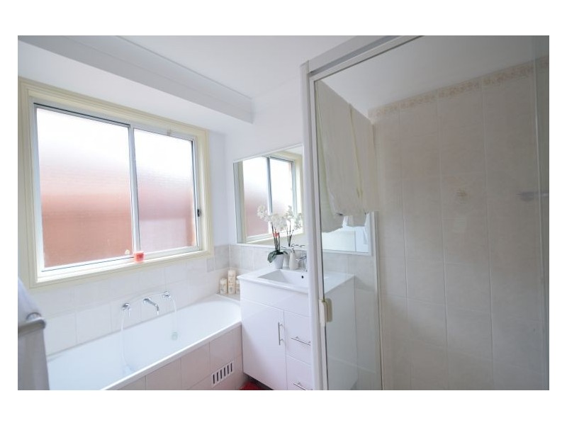 House 64 De Castella Drive, Blacktown NSW 2148