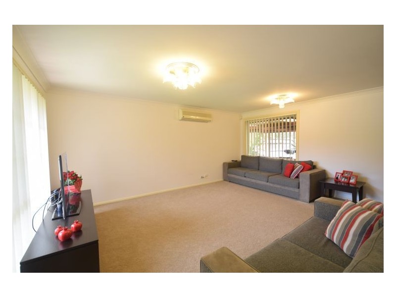 House 64 De Castella Drive, Blacktown NSW 2148